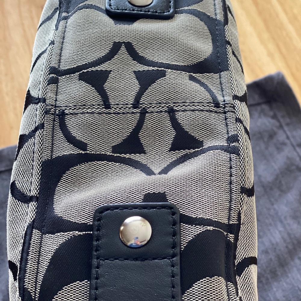 Coach bag - Picture 7 of 16